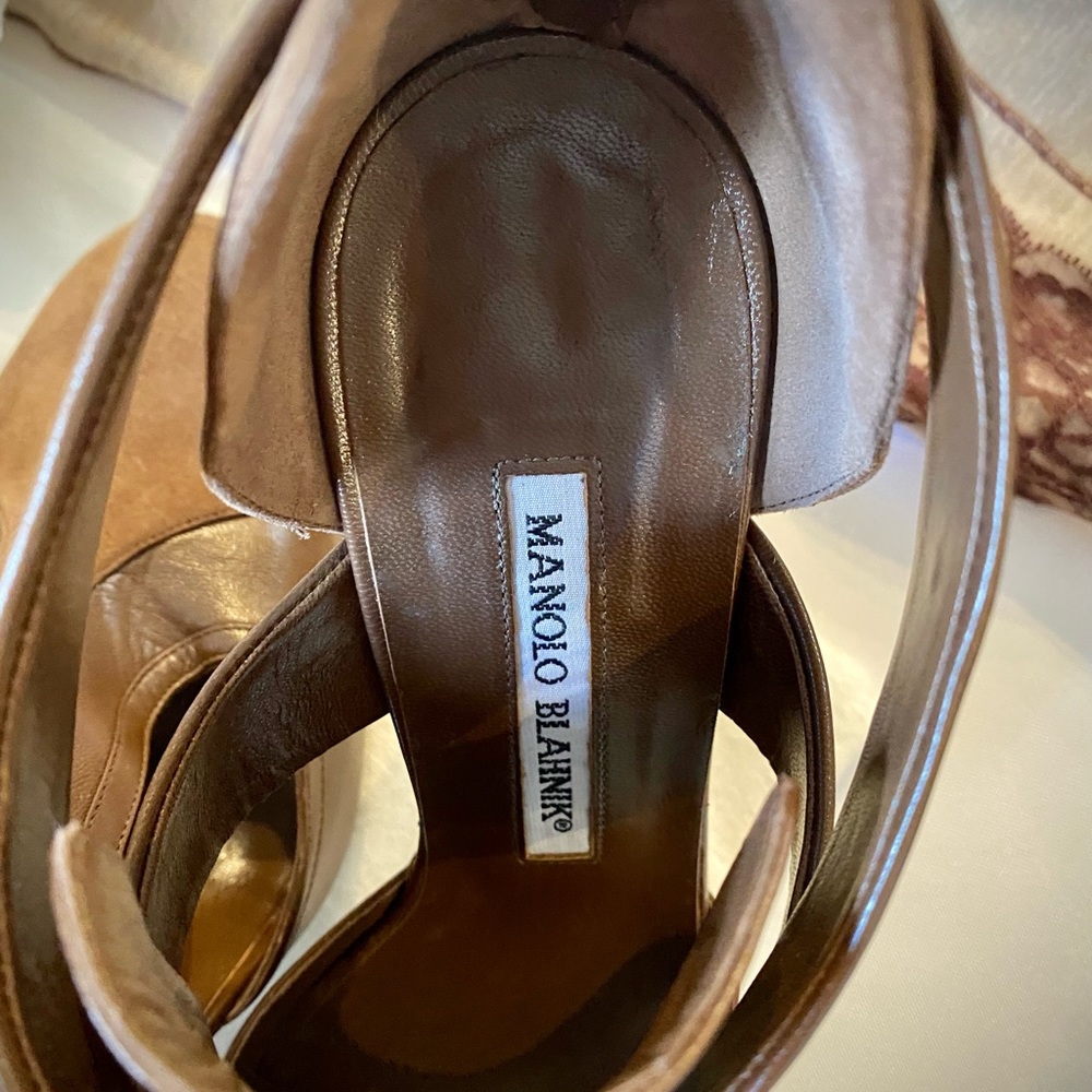 🌟💎HP 3X💎🌟MANOLO BLAHNIK- Luxury Crafted Women's Heels 👠 - Picture 11 of 16